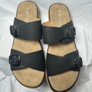 Patrizia Shaniho Black platform wedge Sandals size 11